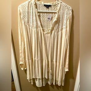 American Eagle long sleeve crochet top NWT